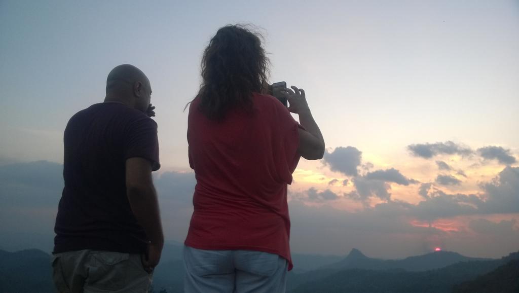 Grace Inn Munnar Homestay Exteriör bild